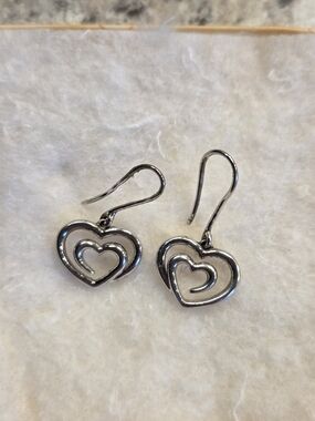 Kay Jewelers Love's Embrace Sterling Silver 925 Double Heart Drop Earrings